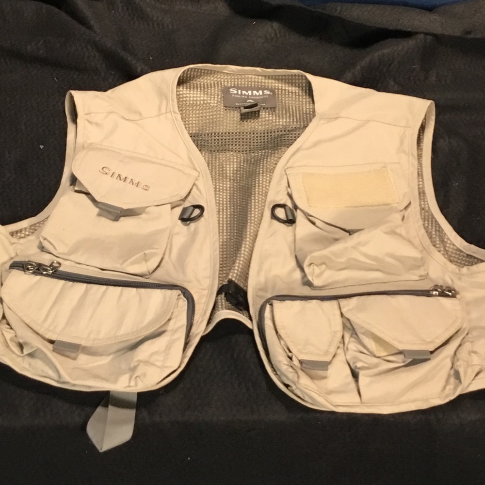 Simms Beige/Tan Fishing Vest with Multiple Pockets